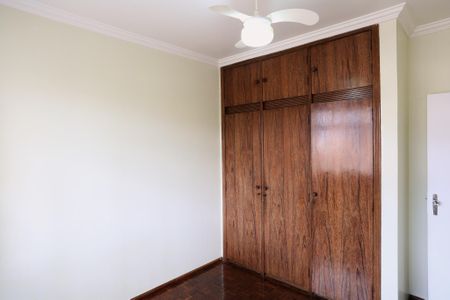 Apartamento à venda com 120m², 3 quartos e 2 vagasQuarto 1