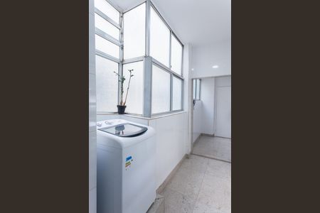 Apartamento à venda com 114m², 3 quartos e 1 vagaÁrea de Serviço