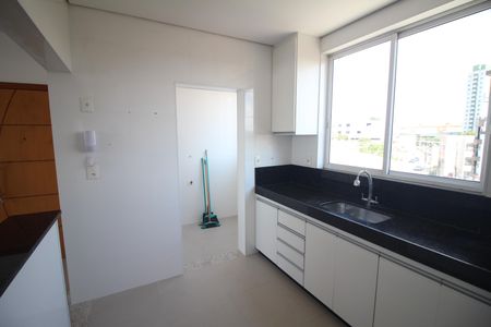 Apartamento à venda com 77m², 3 quartos e 1 vagaCozinha