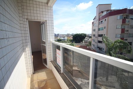 Varanda Quarto 1 de apartamento à venda com 3 quartos, 77m² em Eldorado, Contagem