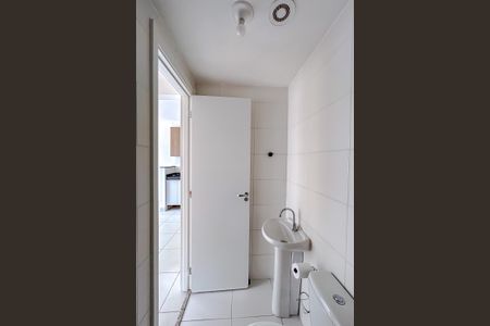 Apartamento para alugar com 36m², 2 quartos e sem vagaBanheiro