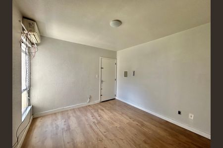 Sala de apartamento para alugar com 2 quartos, 41m² em São Miguel, São Leopoldo