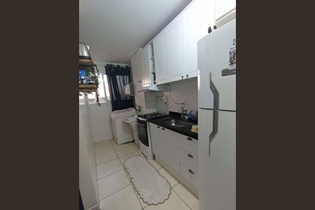 Cozinha de apartamento para alugar com 2 quartos, 50m² em Jardim Anhanguera, Ribeirão Preto