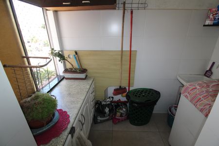 Apartamento à venda com 64m², 2 quartos e sem vagaÁrea de Serviço