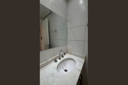 Apartamento à venda com 67m², 3 quartos e 1 vaga Apartamento à venda com 67m², 3 quartos e 1 vagaBanheiro da Suíte