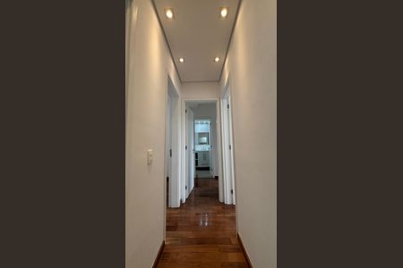 Apartamento à venda com 67m², 3 quartos e 1 vaga Apartamento à venda com 67m², 3 quartos e 1 vagaCorredor