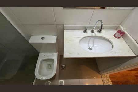 Apartamento à venda com 67m², 3 quartos e 1 vaga Apartamento à venda com 67m², 3 quartos e 1 vagaBanheiro