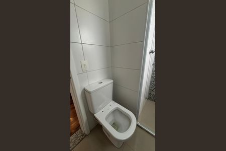 Apartamento à venda com 67m², 3 quartos e 1 vaga Apartamento à venda com 67m², 3 quartos e 1 vagaBanheiro da Suíte