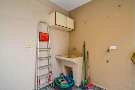 Casa para alugar com 125m², 2 quartos e 2 vagas Casa para alugar com 125m², 2 quartos e 2 vagasÁrea de Serviço