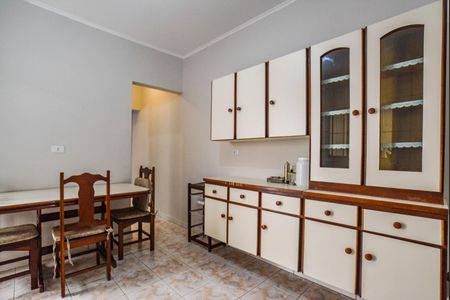 Casa para alugar com 125m², 2 quartos e 2 vagas Casa para alugar com 125m², 2 quartos e 2 vagasCozinha