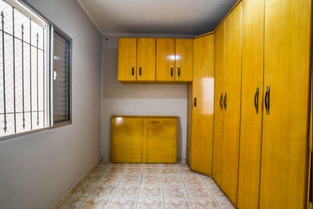 Casa para alugar com 125m², 2 quartos e 2 vagas Casa para alugar com 125m², 2 quartos e 2 vagasQuarto 1