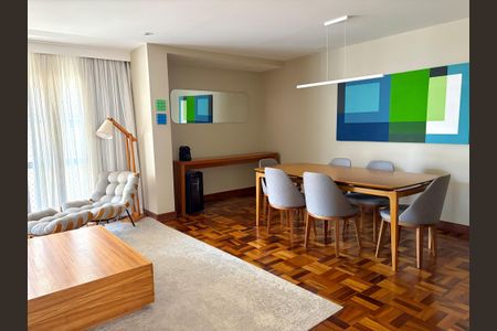 Apartamento para alugar com 3 quartos, 180m² em Paraíso, São Paulo