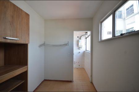 Apartamento para alugar com 100m², 3 quartos e 1 vagaQuarto de Serviço