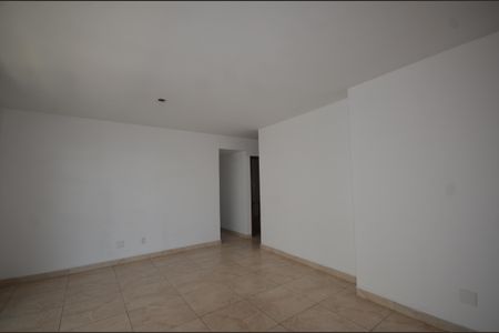 Sala de apartamento para alugar com 3 quartos, 100m² em Vila Valqueire, Rio de Janeiro