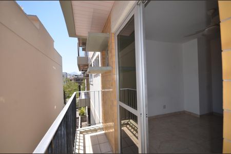 Apartamento para alugar com 100m², 3 quartos e 1 vagaVaranda do Quarto 1 Suite