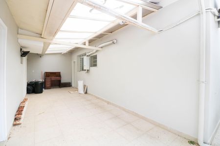 Casa para alugar com 200m², 3 quartos e 2 vagas