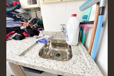 Apartamento à venda com 68m², 3 quartos e 1 vaga Apartamento à venda com 68m², 3 quartos e 1 vagaÁrea de Serviço