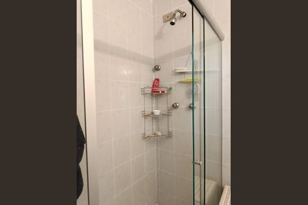 Apartamento para alugar com 100m², 2 quartos e 1 vaga Apartamento para alugar com 100m², 2 quartos e 1 vagaBanheiro da Suíte