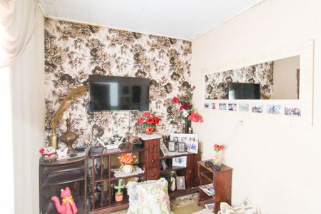 Sala de casa à venda com 1 quarto, 81m² em Guajuviras, Canoas