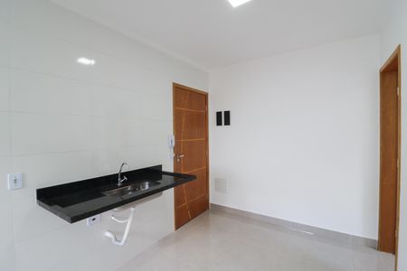 Apartamento para alugar com 35m², 2 quartos e sem vaga Apartamento para alugar com 35m², 2 quartos e sem vagaSala/Cozinha/Área de Serviço