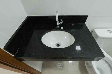 Apartamento para alugar com 35m², 2 quartos e sem vaga Apartamento para alugar com 35m², 2 quartos e sem vagaBanheiro