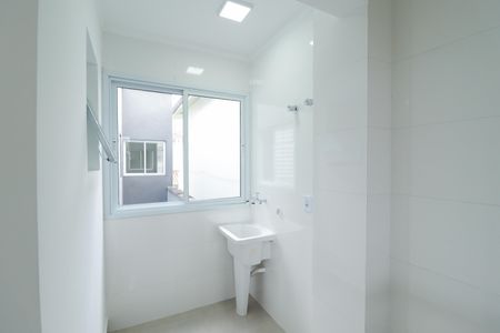 Apartamento para alugar com 35m², 2 quartos e sem vaga Apartamento para alugar com 35m², 2 quartos e sem vagaSala/Cozinha/Área de Serviço