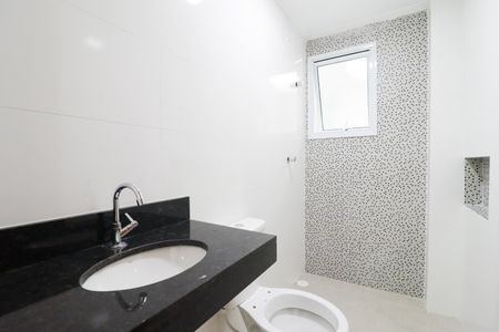 Apartamento para alugar com 35m², 2 quartos e sem vaga Apartamento para alugar com 35m², 2 quartos e sem vagaBanheiro