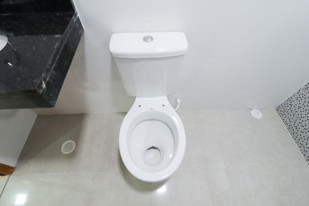 Apartamento para alugar com 35m², 2 quartos e sem vaga Apartamento para alugar com 35m², 2 quartos e sem vagaBanheiro