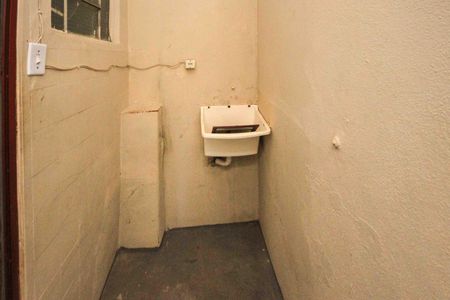 Área de Serviço de casa para alugar com 1 quarto, 70m² em Jardim Vila Formosa, São Paulo