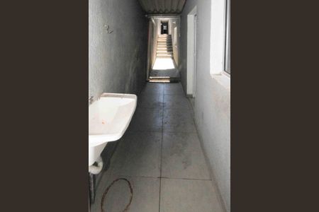 Casa para alugar com 80m², 2 quartos e 1 vagaÁrea de Serviço