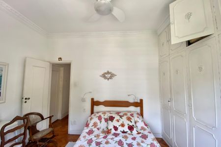 Apartamento à venda com 80m², 3 quartos e 1 vagaQuarto 2