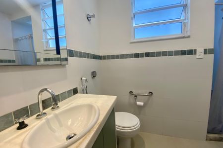 Apartamento à venda com 80m², 3 quartos e 1 vagaBanheiro 