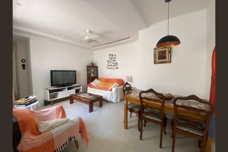 Apartamento à venda com 80m², 3 quartos e 1 vagaSala 