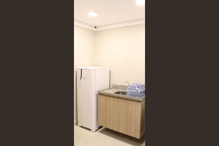 Apartamento à venda com 35m², 1 quarto e sem vagaÁrea comum - Salão de festas