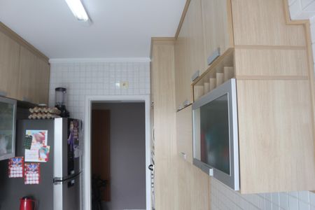 Apartamento à venda com 74m², 3 quartos e 2 vagasCozinha