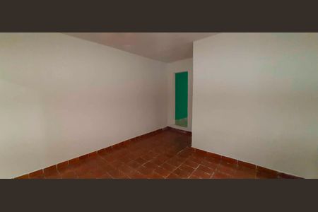 Casa para alugar com 125m², 2 quartos e sem vaga