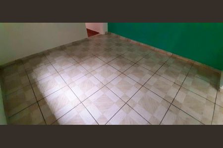 Casa para alugar com 125m², 2 quartos e sem vaga