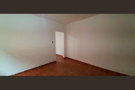 Casa para alugar com 125m², 2 quartos e sem vaga