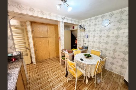 Casa à venda com 120m², 2 quartos e 1 vagaCozinha