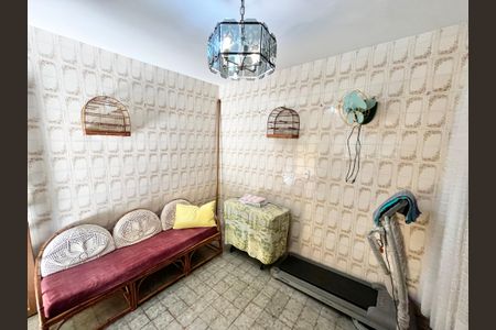 Casa à venda com 120m², 2 quartos e 1 vagaEdícula