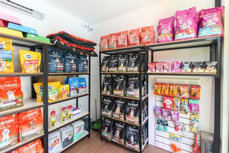 Apartamento à venda com 42m², 2 quartos e sem vagaMercadinho Pet