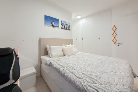 Apartamento à venda com 68m², 2 quartos e 1 vaga Apartamento à venda com 68m², 2 quartos e 1 vagaSuíte