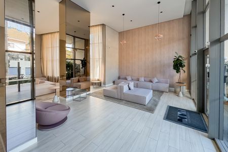 Apartamento à venda com 68m², 2 quartos e 1 vaga Apartamento à venda com 68m², 2 quartos e 1 vagaHall social