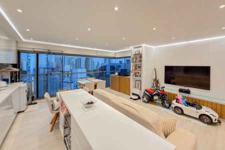 Apartamento à venda com 68m², 2 quartos e 1 vaga