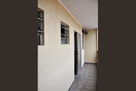 Casa para alugar com 120m², 1 quarto e sem vaga