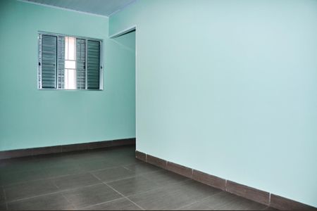 Casa para alugar com 120m², 1 quarto e sem vaga