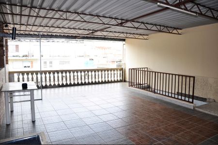 Casa para alugar com 120m², 1 quarto e sem vaga