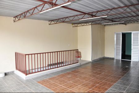 Casa para alugar com 120m², 1 quarto e sem vaga