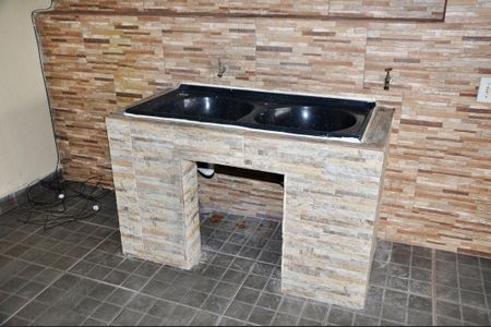 Casa para alugar com 120m², 1 quarto e sem vaga