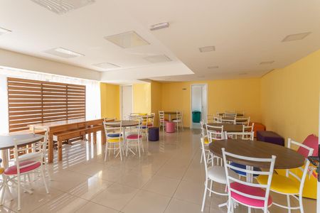 Apartamento à venda com 66m², 2 quartos e 2 vagasÁrea comum - Salão de festas